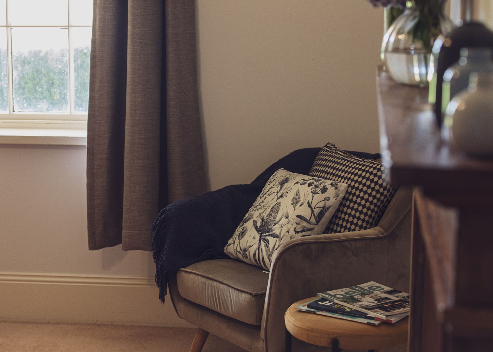 CLAYFIELD HOMESTEAD - rustic country accommodation — image 4