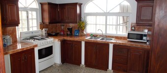 luxury retreats, destination weddings, honeymoon vacations, corporate stays,