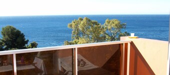 APPARTEMENT VUE MER: MONTE CARLO MONACO NICE COTE D'AZUR CANNES  