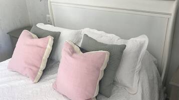 3 chambres, fer et planche Ă repasser, lit parapluie, Wi-Fi gratuit