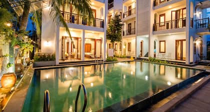 Crony Villa