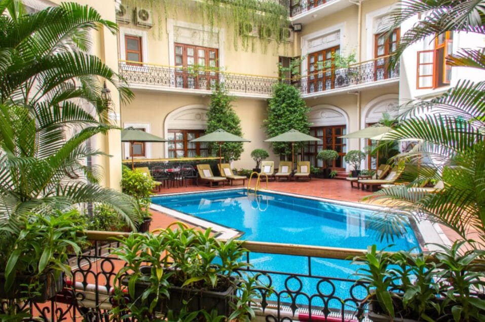 ด้านหน้าที่พัก