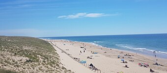 BEAUTIFUL APARTMENT 400 M FROM THE BEACHES OF MIMIZAN WITH INTERNET