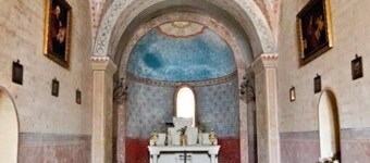 Magnificient Renaissance Style Castle In A 160 Hectare Property.