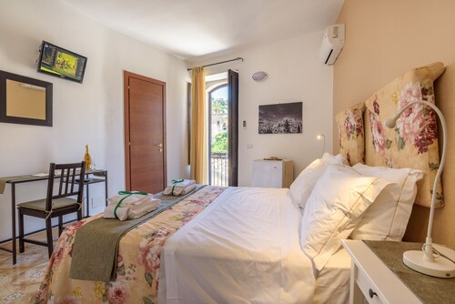 GIACANTA ainutlaatuista lomaa varten !! Hinnat laskivat syyskuussa