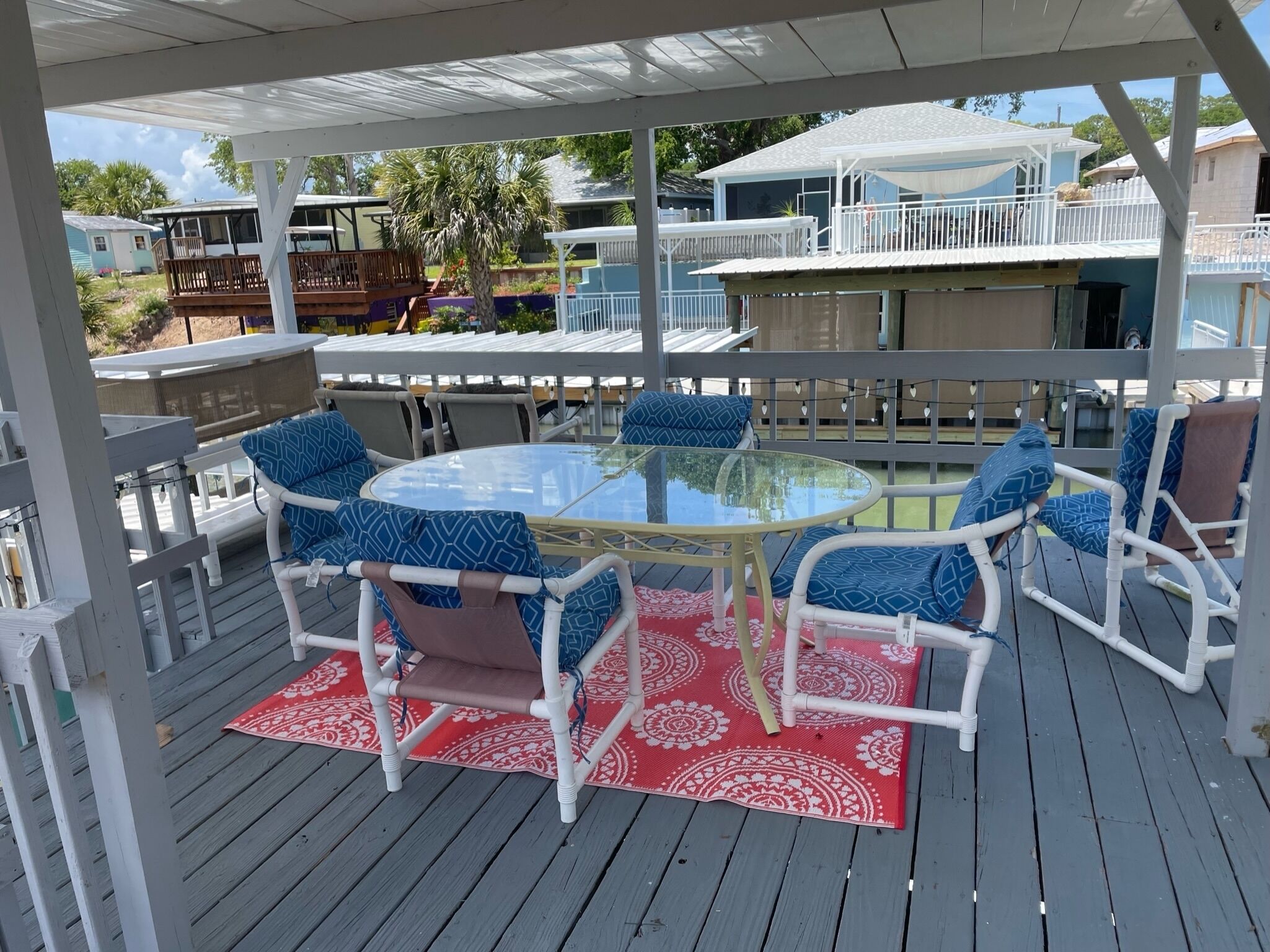 Waterfront Canal Cottage -Fisherman's Paradise w/ 25 ft dock
