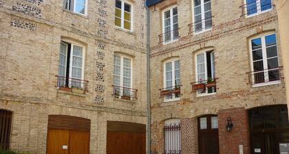 Gelegen zwischen Strand und Hafen, ruhige Wohnung von 60m² renoviert -4 / 5 Personen-