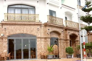 Exterior - Cong Thanh Long Beach (Cam Lam)