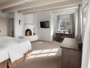 2 sovrum, skrivbord, gratis wi-fi och sängkläder