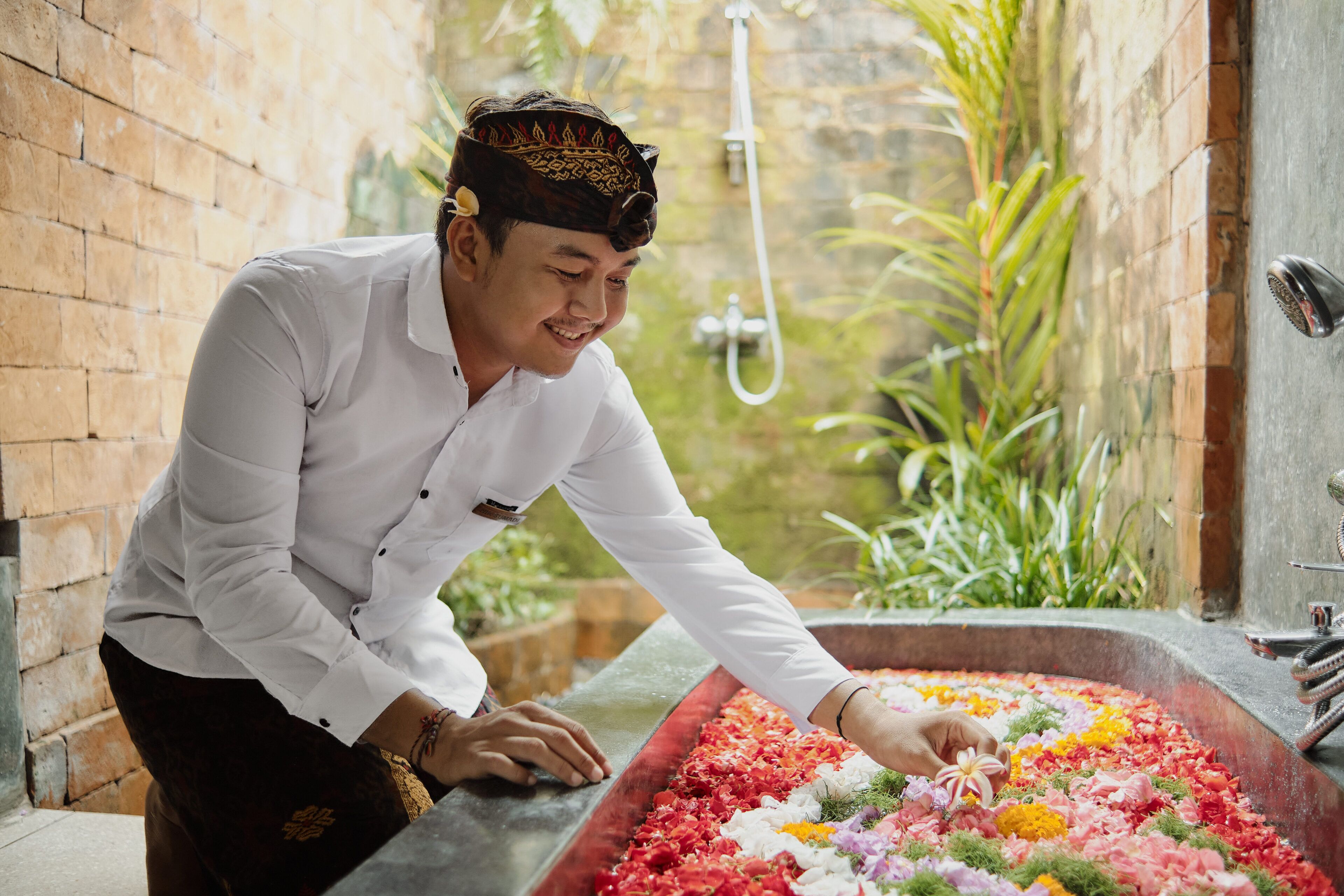 Villa | Bathroom | Free toiletries, hair dryer, slippers, towels