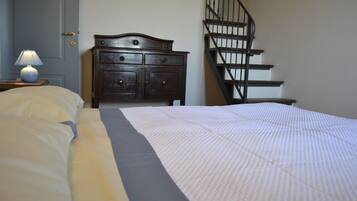 1 Schlafzimmer, Schreibtisch, Bügeleisen/Bügelbrett, kostenloses WLAN