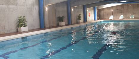 Piscine couverte, piscine chauffée