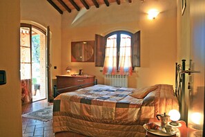 1 soverom, strykejern/-brett, wi-fi og sengetøy