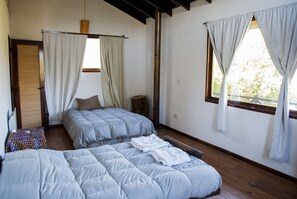 3 bedrooms, bed sheets