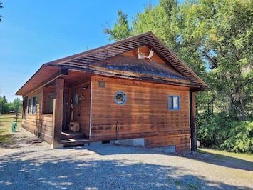Welcome to A Bend in River Cabin!
