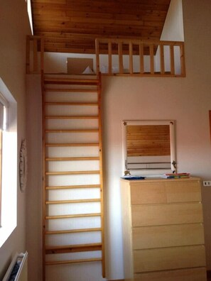 Interior - Great villa in the center of Reykjavik on the most beautiful valley of the town (Unknown)