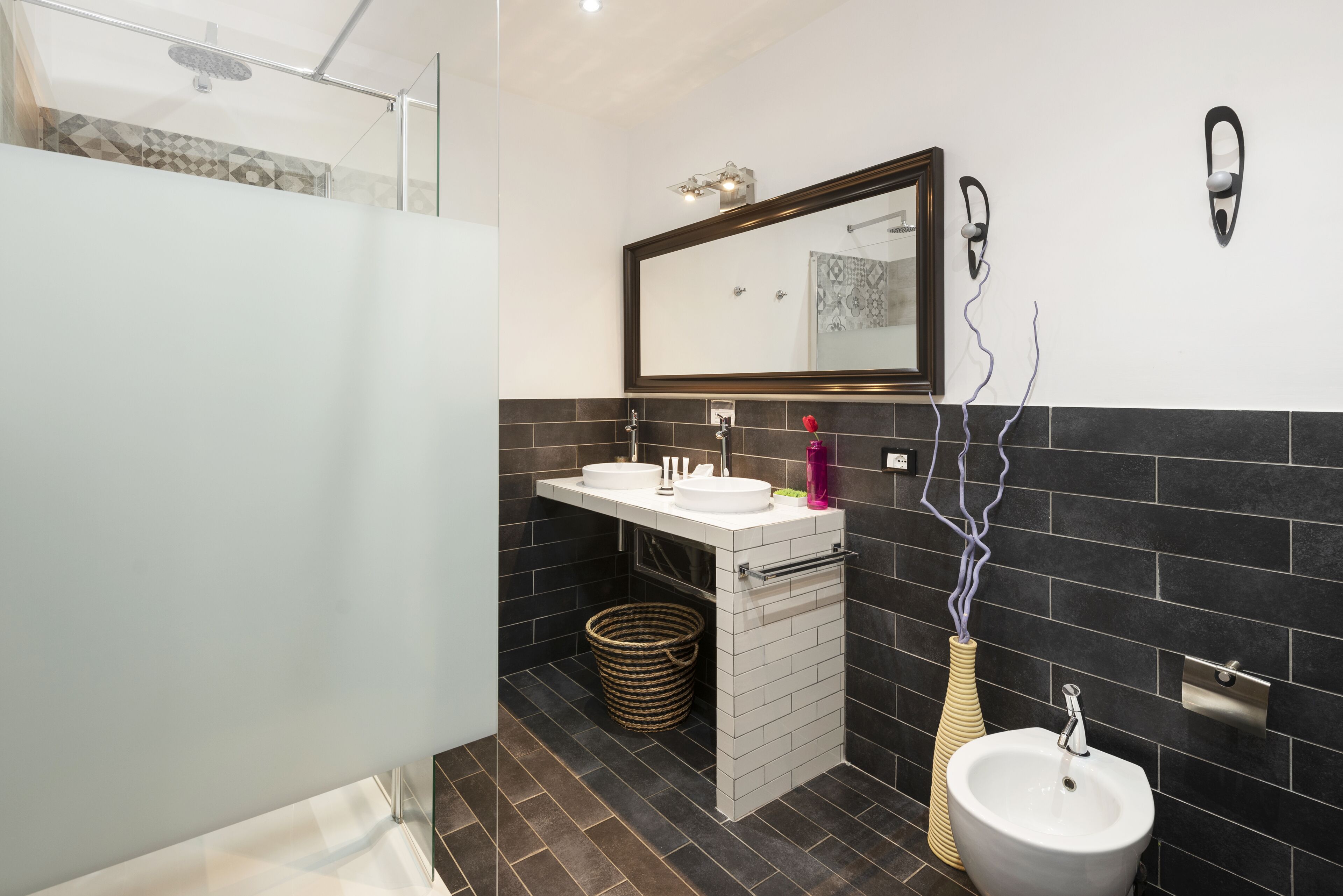 Combined shower/bathtub, jetted bath, hair dryer, bidet