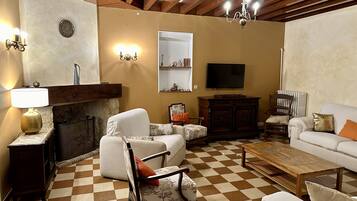 Smart TV, tavolo da ping pong