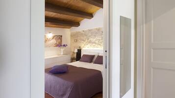 4 Schlafzimmer, Bügeleisen/Bügelbrett, WLAN, Bettwäsche