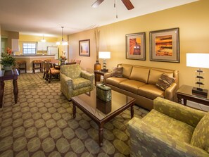 Télévision, lecteur de DVD, baby-foot, table de tennis de table