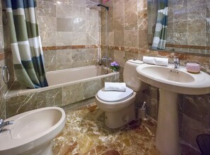 Badewanne, Handtücher