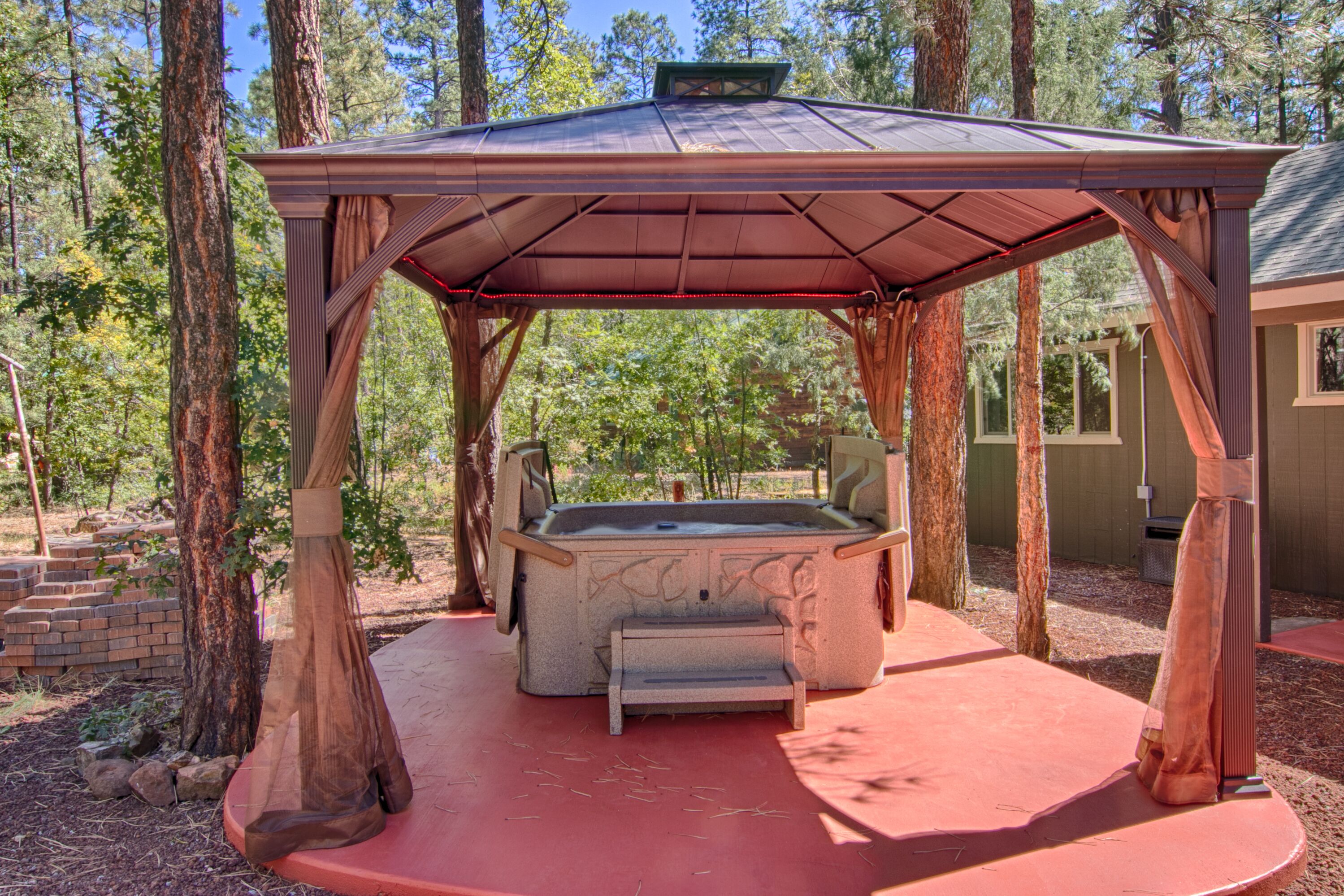 12 Best PetFriendly Cabins In Arizona Updated 2024