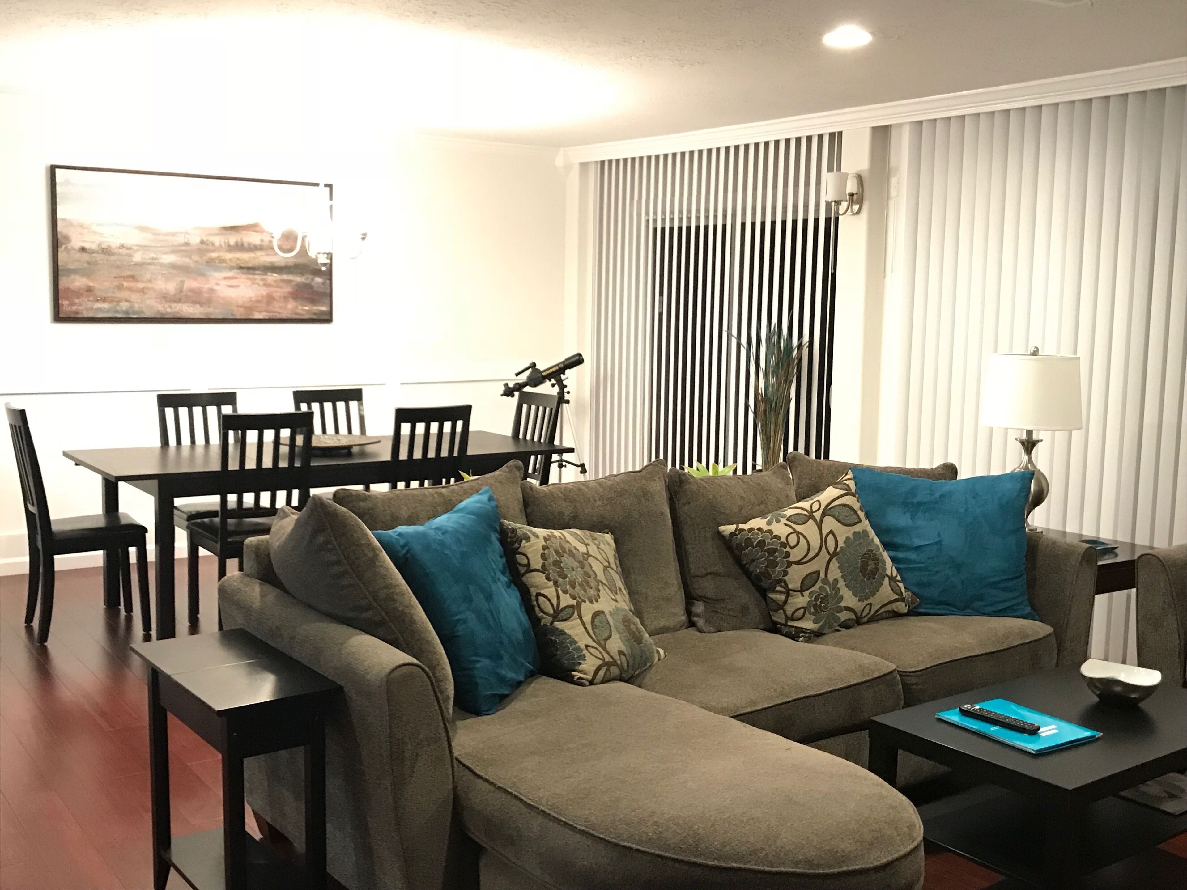 Newly Renovated Townhome In Resort Community