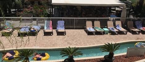 Piscine intérieure, piscine chauffée