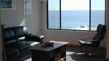 TV, DVD player