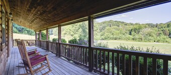 Rustic Cabin with a View on a Hundred Acre Farm