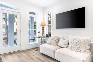 Televisio, DVD-soitin, videokirjasto