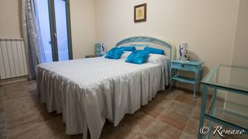 1 bedroom, iron/ironing board, travel crib, WiFi