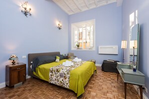 2 Schlafzimmer, Zimmersafe, Bügeleisen/Bügelbrett, kostenloses WLAN