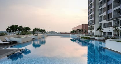 Lovina Residences at Harbour Bay