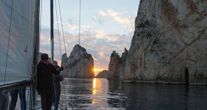 SAILING BOAT 33FEET TOUR INCLUDED