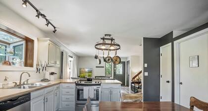 2 makuuhuoneen / 1 kylpyhuoneen yksi lohko pois päältä Friscossa