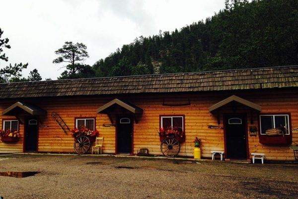 middle unit is RUSTIC CHARM