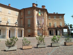 Exterior - PRETTY APARTMENT IN RENOVATED HOUSE IN CASTELL'ALFERO - CUORE MONFERRATO (Asti)