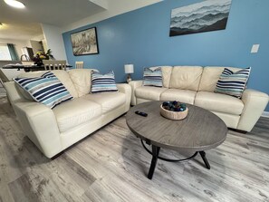 Smart TV, computer monitors - Masters Week Rental 3.85 Miles from Course (Augusta)