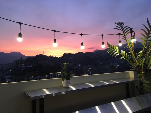 Terrace/patio - Hello Sapa Hostel (Sa Pa)