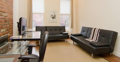 マンハッタンの素晴らしい2ベッドルームアパートメント