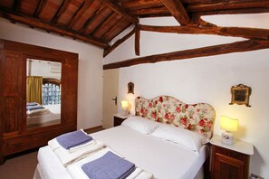 2 chambres, fer et planche à repasser, Wi-Fi, literie fournie