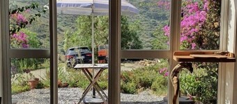 Getaway for peace and relaxation near sea-side