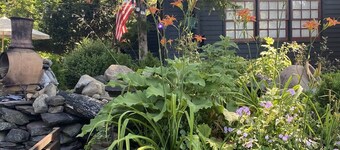 Cozy designer Cottage on private historic estate-near NYC-Oasis in Metropolis