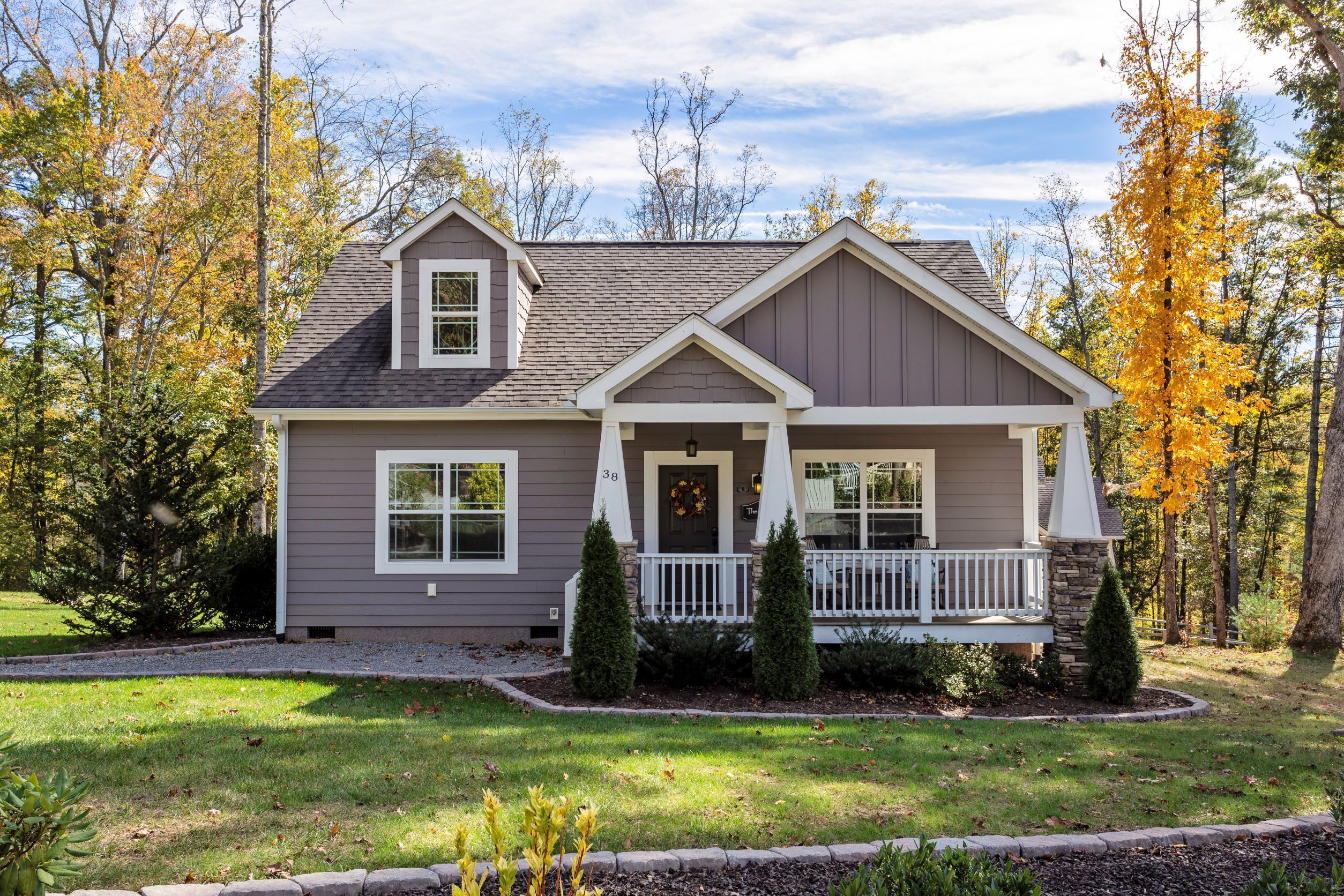 المنشأة من الخارج