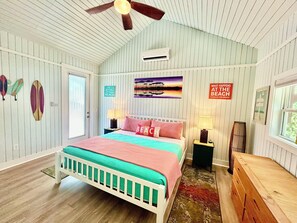 1 habitación, tabla de planchar con plancha, wifi gratis y ropa de cama