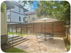 Outdoor dining - Coastal   Cottage 1 (Santa Rosa Beach)
