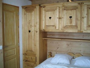 6 chambres, lit de bébé portatif, Wi-Fi