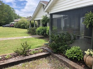 المنطقة المحيطة بالمنشأة