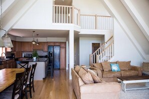 智能电视、DVD 播放器、影片库